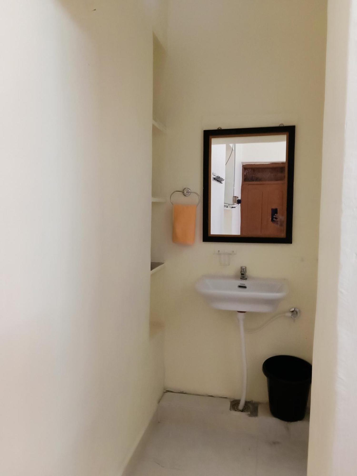 Mahesh Guest House Hampi Luaran gambar