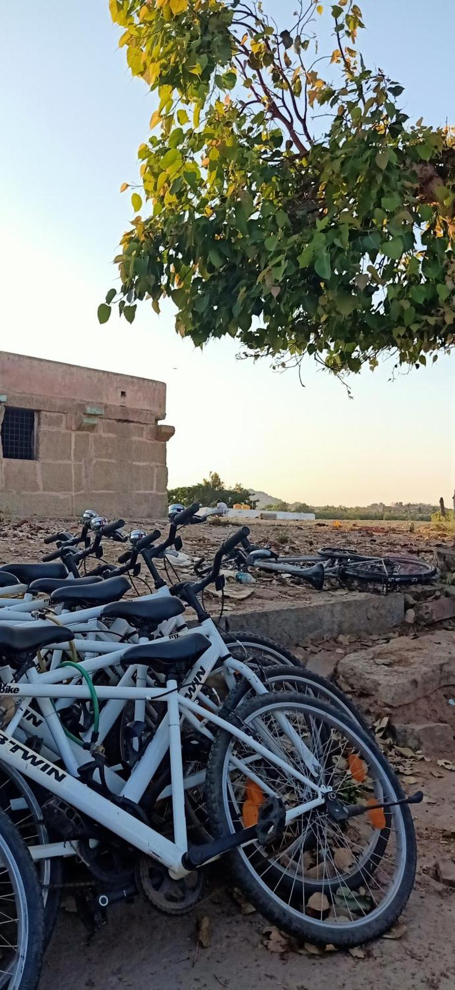 Mahesh Guest House Hampi Luaran gambar