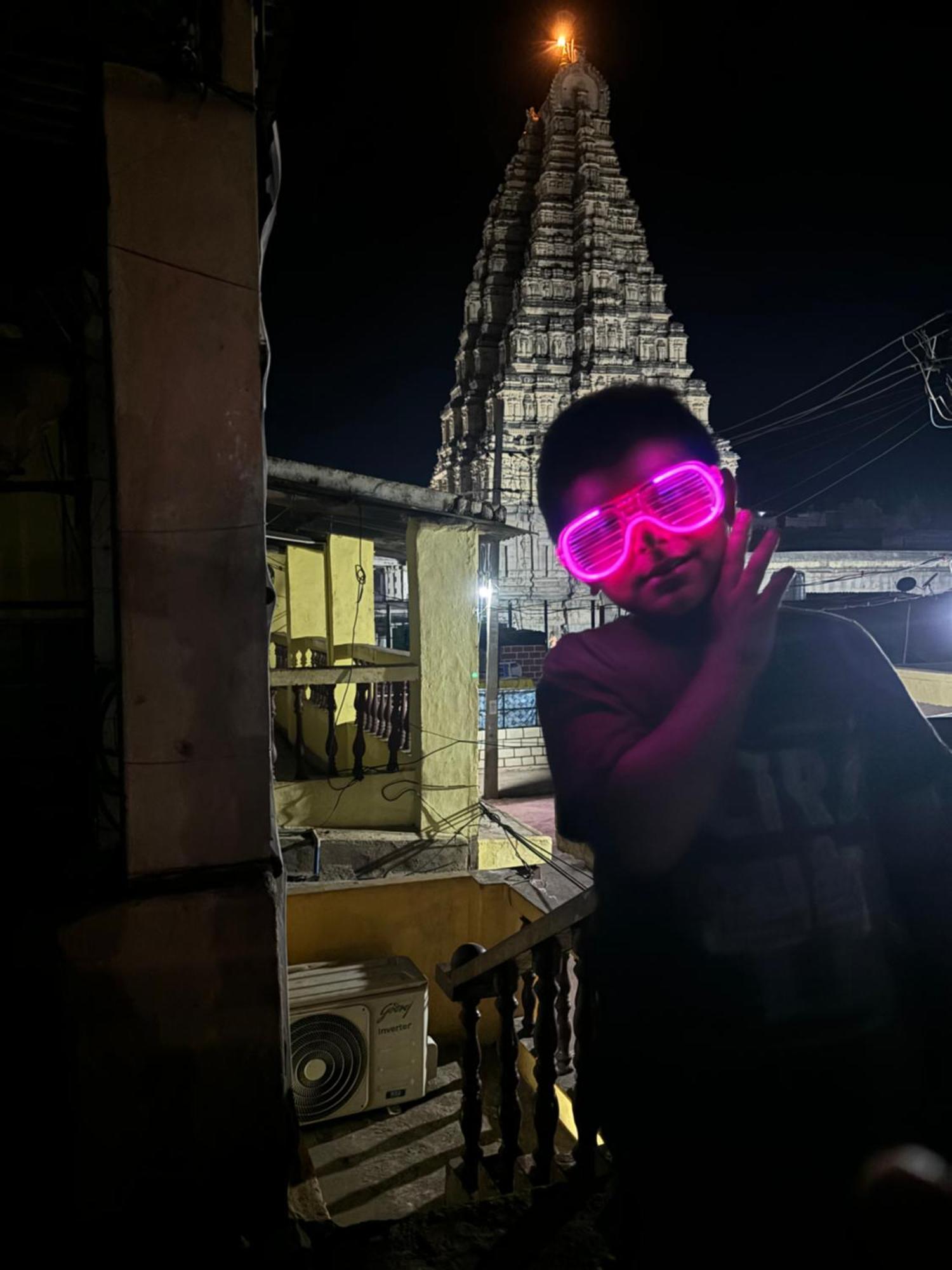 Mahesh Guest House Hampi Luaran gambar