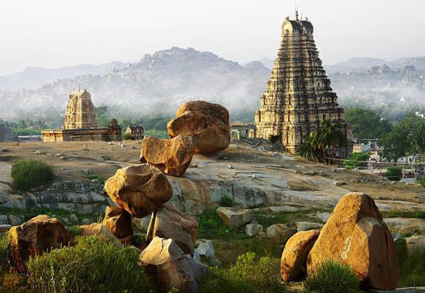 Mahesh Guest House Hampi Luaran gambar