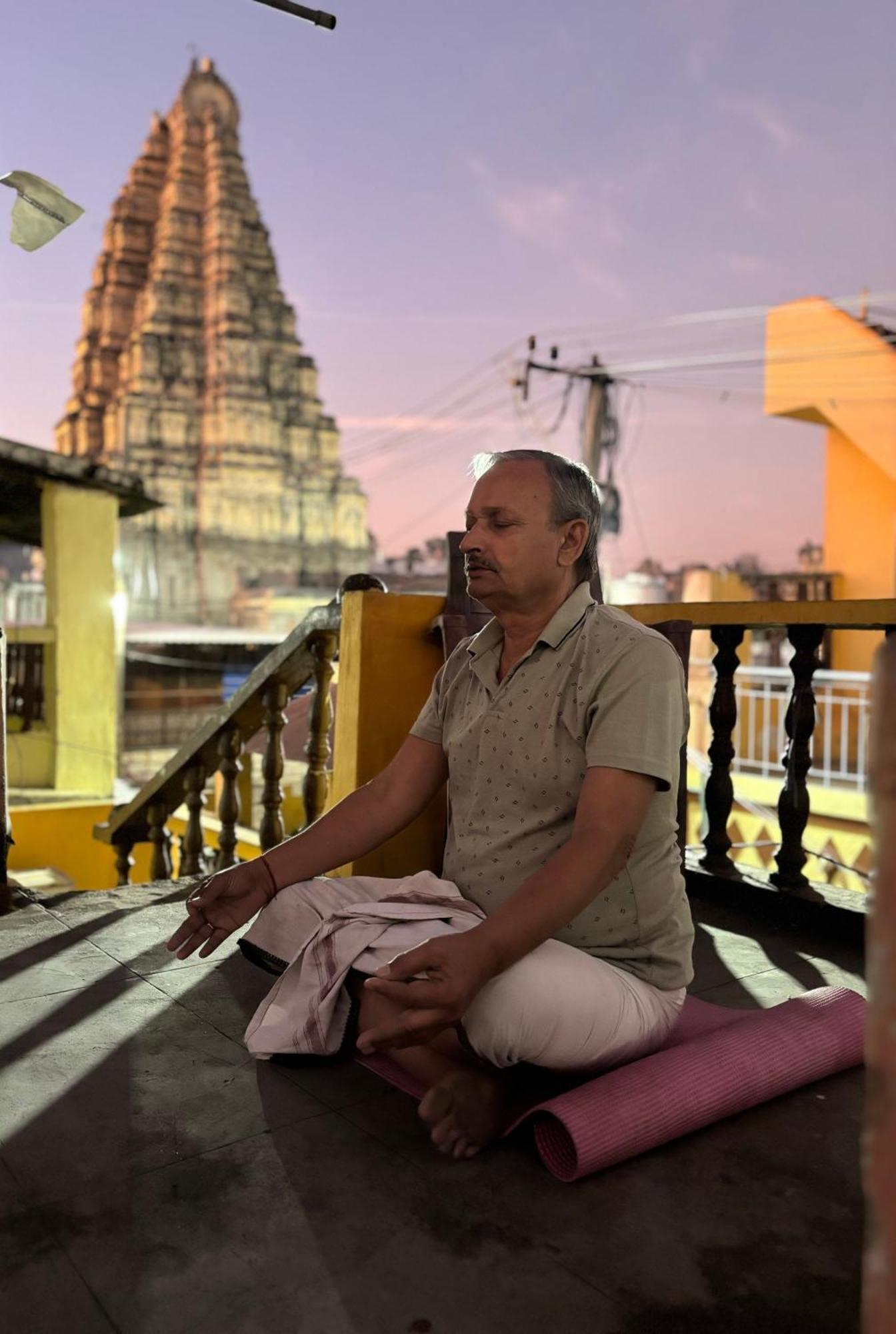 Mahesh Guest House Hampi Luaran gambar